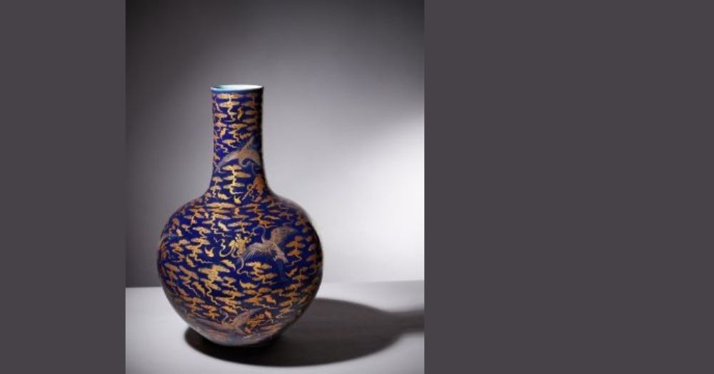 Rare Chinese Vase Sells for a Fortune at Auction